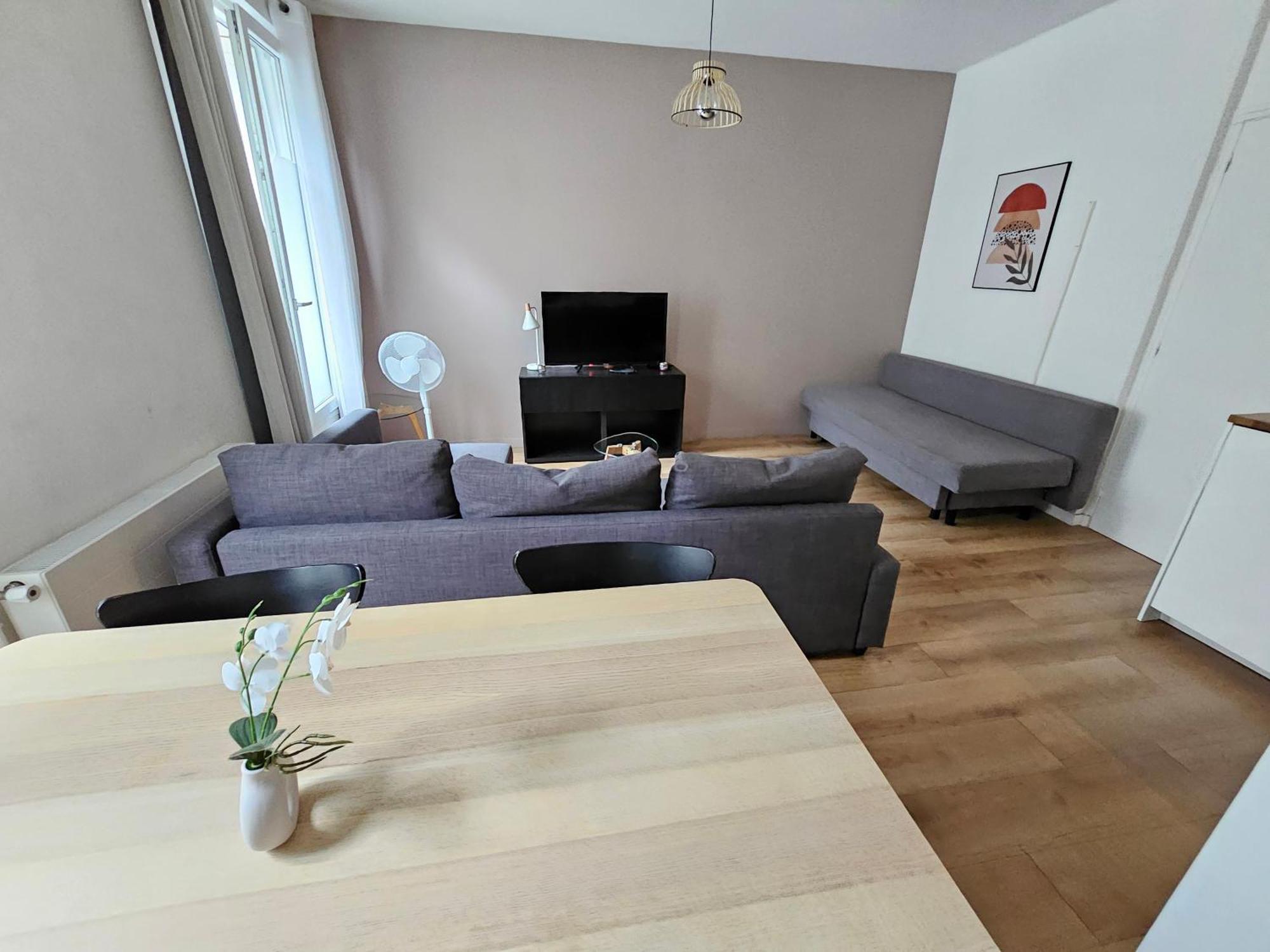 *Appartement Moderne/2 Minutes Du Metro* Сент-Уен Екстериор снимка