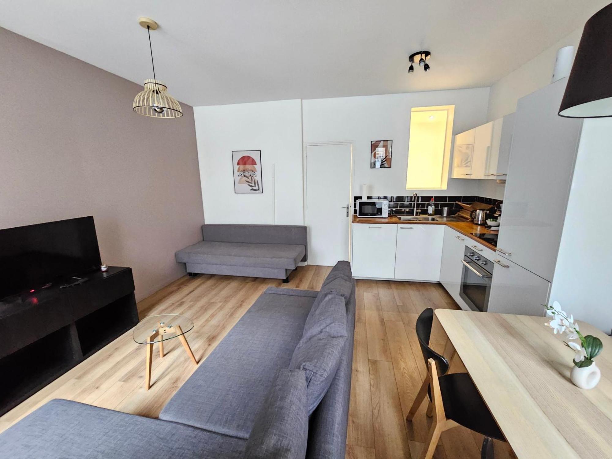 *Appartement Moderne/2 Minutes Du Metro* Сент-Уен Екстериор снимка